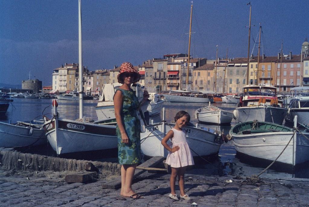 Yoga at Sunrise in Saint-Tropez: Best Morning Spots